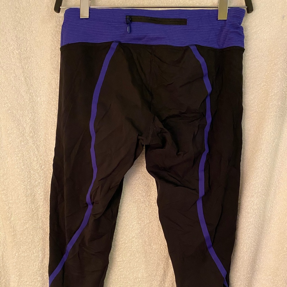Lululemon running crop